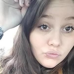 Meet your Posher, Armanda